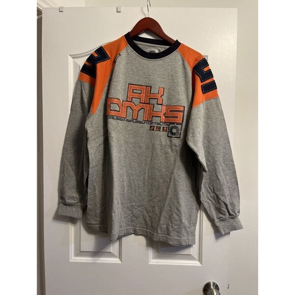 Akademiks Long sleeve T-shirt (Nas “Made U Look” Video) - Picture 1 of 2
